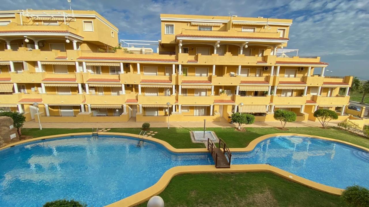 Cascada De Las Marinas دينايا المظهر الخارجي الصورة